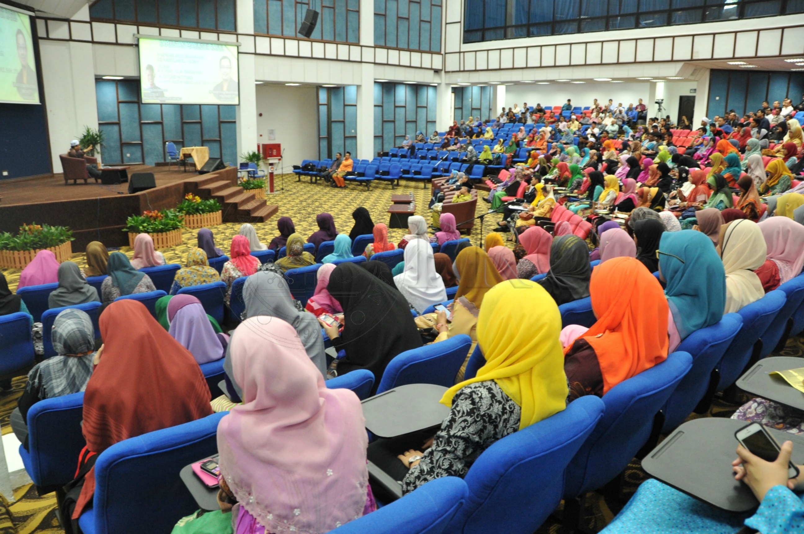 PRO 15 2 MAULIDUR PRO 4183